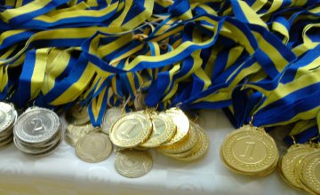 Юные спортсмены Днепропетровщины победили на Чемпионате Украины по прыжкам на батуте