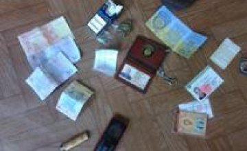 В Днепропетровской области задержали полицейского-наркодиллера