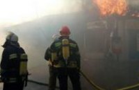 В Киеве произошел масштабный пожар на одном из рынков