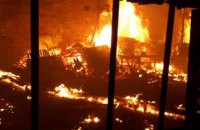 Масштабный пожар: в Каменском горел склад (ФОТО)
