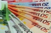 Межбанк закрылся небольшим снижение курса евро