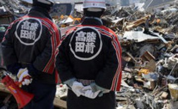 В Японии снова землетрясение и угроза цунами