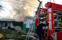 В Днепре во время пожара сгорело 6 квартир: в следствии возгорания погиб мужчина (ВИДЕО)