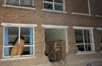 Пошкоджені два освітні заклади та будинки місцевих: ворог бив по Нікопольському та Синельниківському районах