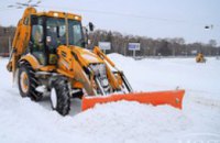 Для зимней расчистки днепропетровских дорог закупили 21 единицу спецтехники