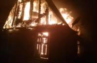 В Криворожском районе сгорел частный жилой дом