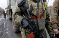 В Днепропетровск военным вертолетом доставили троих раненых военных