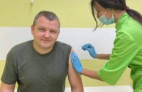 Вакцинировался и другим советует: председатель облсовета о коллективном иммунитете