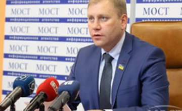 Максим Курячий выступил с законодательной инициативой освободить проект строительства днепропетровского метро от НДС