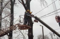 Ліквідація негоди на Дніпропетровщині: енергетики ДТЕК відновили світло ще для 28,5 тисячі родин