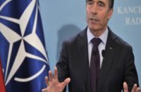НАТО прекращает сотрудничество с Россией во всех областях