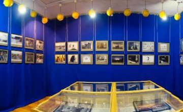 В новомосковском музее стартовала фотовыставка «Современность. Без купюр»(ФОТОРЕПОРТАЖ)