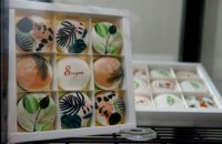 В Днепре открылась кондитерская по производству десертов macarons с уникальными принтами (ФОТО)