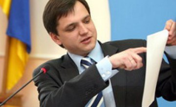 Экс-министр по делам семьи и молодежи не видит проблемы в том, что патриотизм украинской молодежи ниже, чем у молодежи соседних 