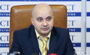 КИУ рассказал об основных нарушениях на выборах в Днепропетровске: фотографирование, вбросы и выносы бюллетеней