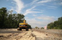 На дорогах Днепропетровской области начали обустраивать весовые площадки для контроля грузовиков 