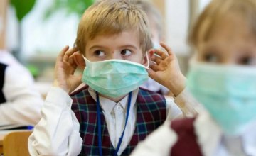 На Днепропетровщине  коронавирусом заболели 97 преподавателей и 80  учеников