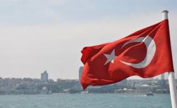 Власти Турции закрывают 130 СМИ