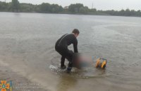 Трагедія на воді: з Курилівського котловану, що на Дніпропетровщині, рятувальники дістали тіло чоловіка