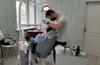 Понад 200 переселенців звернулися до стоматологічної поліклініки Дніпра 
