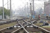  На Днепропетровщине локомотив сбил насмерть 40-летнего мужчину