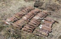 На Днепропетровщине по одному адресу обнаружили более 50 боеприпасов