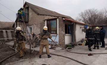 На Днепропетровщине во время пожара жилого дома погиб 3-х летний ребенок 