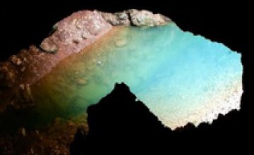 Ученые обнаружили огромное соленое озеро под китайской пустыней 
