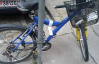 В Новомосковске у мужчины «за подозрение в краже» забрали велосипед