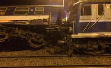 В Польше пассажирский поезд протаранил грузовой: десятки пострадавших
