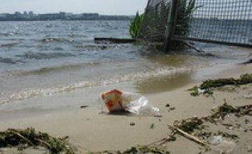 Крупский: Горисполком еще весной предложил районам обустроить муниципальные пляжи