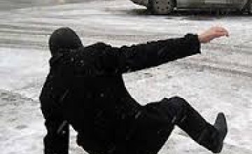 В Днепропетровске за первый день снегопада было травмировано 66 человек
