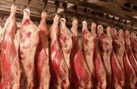  В Днепропетровской области работники мясокомбината украли мяса на 10 млн грн