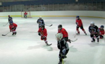 Днепропетровские хоккеисты одержали две победы над харьковской СДЮСШОР (ФОТО)