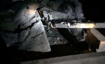 На Днепропетровщине бетонная плита привалила двух мужчин: один погиб 