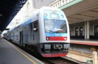 «Укрзалізниця» начала испытания после ремонта двухэтажного поезда Skoda 