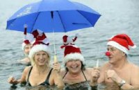 Днепропетровские моржи приглашают горожан поучаствовать в новогоднем заплыве