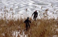 На Днепропетровщине рыбак провалился под лед и утонул (ФОТО)
