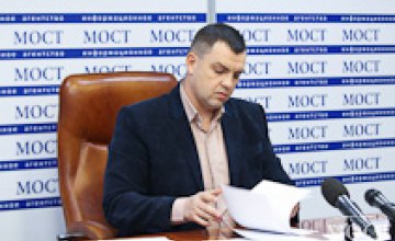 Уже страны-доноры Украины разбираются с воровством из бюджета Днепра, - депутат