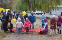Сильноукраинец Павел Краснобрижий организовал праздник для детей  (ФОТО)