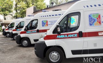 В Днепре пьяные «пациенты» напали на бригаду скорой помощи 