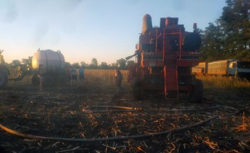 В Софиевском районе горел зерноуборочный комбайн