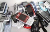 Украинцы никогда не откажутся от мобильных телефонов, – ОПРОС