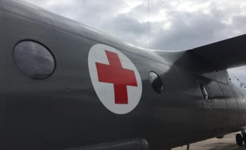 Сегодня из больницы Мечникова раненых военным вертолетом отправили на дальнейшее лечение