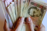 В Украине врачам и учителям планируют поднять зарплату до 20 тыс. грн