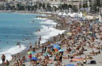 Во Франции для саудовского короля закроют общественный пляж