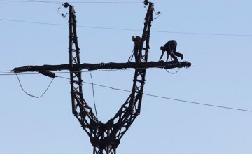 Энергетики ДТЭК Днепрооблэнерго улучшили электроснабжение жителей села Кошевое Широковского района