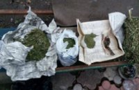 В Днепре у местного жителя нашли наркотики на 60 тыс грн