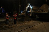 Новая и почти бесшумная: в Днепре коммунальщики отремонтировали трамвайные пути на улице Севастопольской
