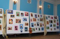 Организаторы акции «Живем вопреки» собрали 22 тыс. грн. для онкобольных детей Днепропетровска